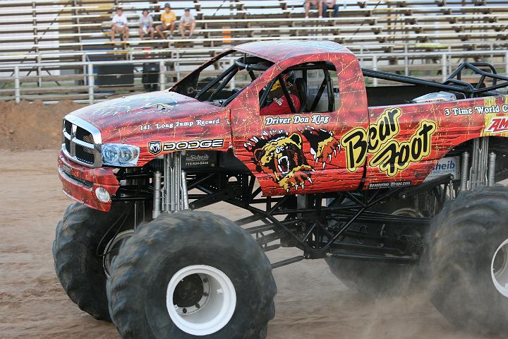 trucks 207.JPG